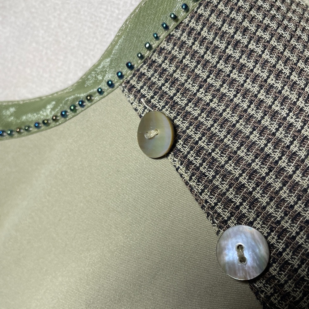 Faith by Celia Forrester Embroidered Floral Patchwork Long Sleeve Top Sage Taupe - Picture 3 of 8